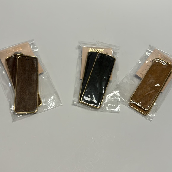 Blossom (Set of 3) Black , Brown, Light Brown Earrings Two All Gold Trim New - Picture 13 of 17